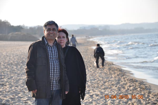 Z żoną - Hasan Ciftci